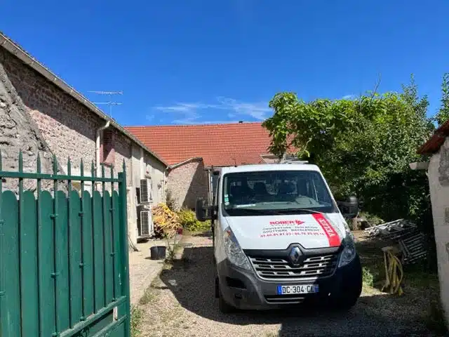 Toiture en tuiles terre cuite neuves, chantier terminé — artisan couvreur à Maisons-Laffitte